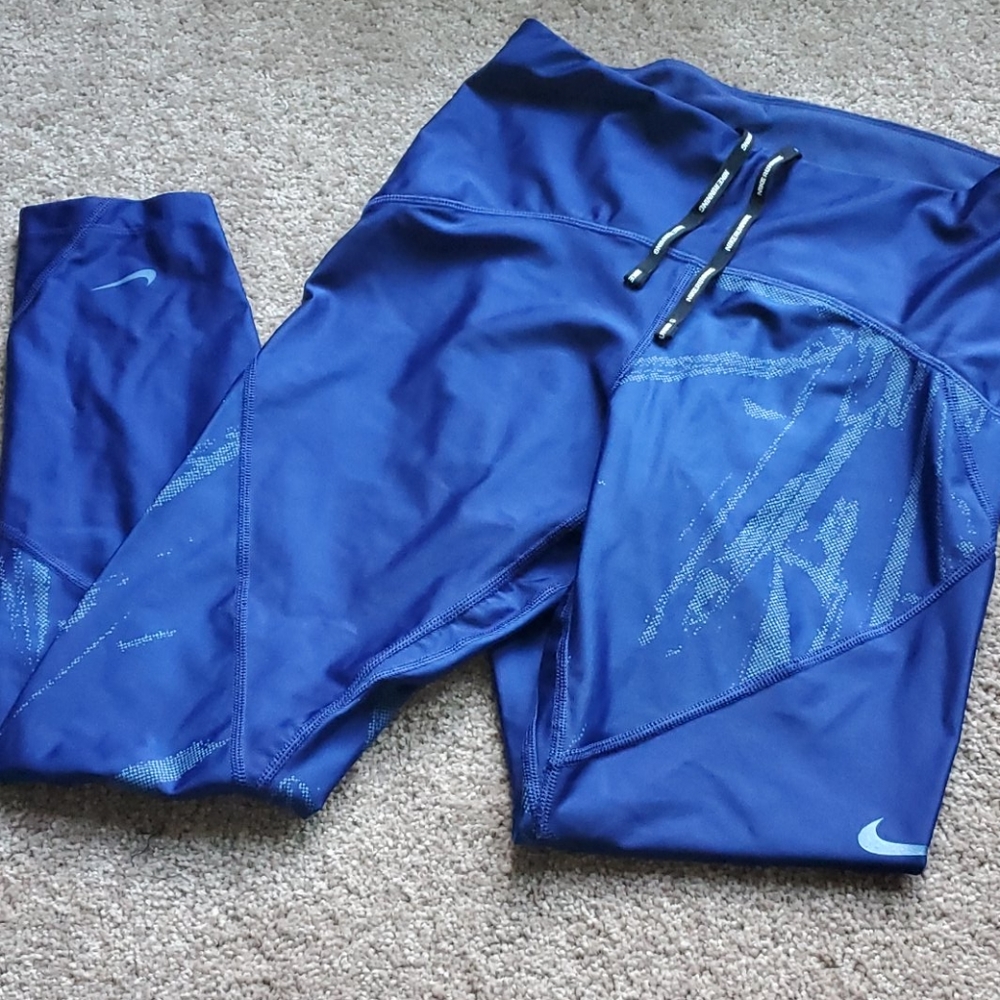 Nike leggings